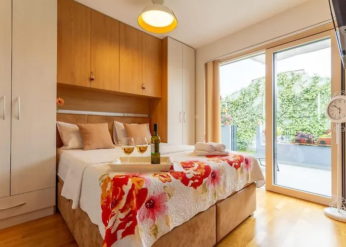 Naduno 2min Walk To Appartamento