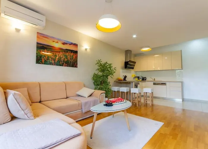 Apartman Naduno 2min Walk To *