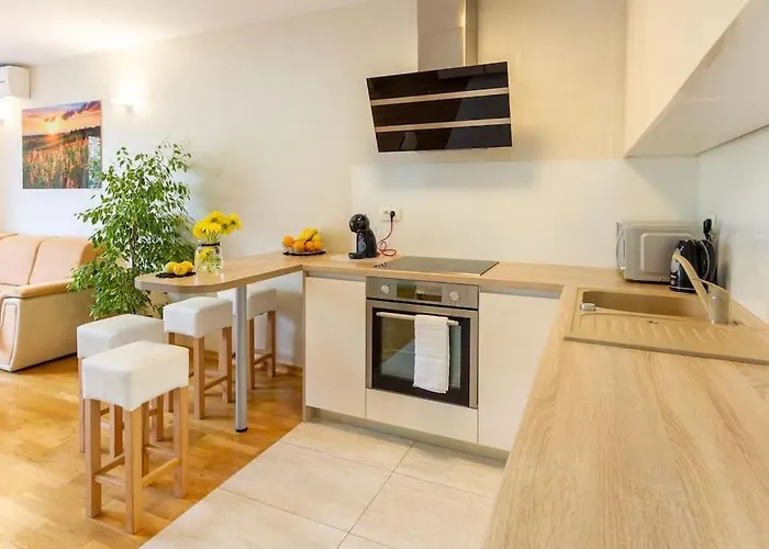 Apartman Naduno 2min Walk To *